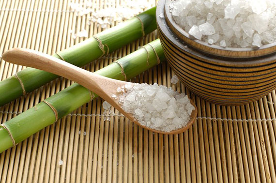 solevye-vannochki-dlya-ruk-nog-i-nogtej-04