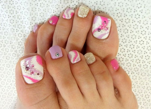 красивый Свадебный педикюр фото-20