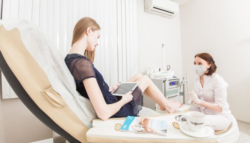 Как должен выполняться медицинский педикюр