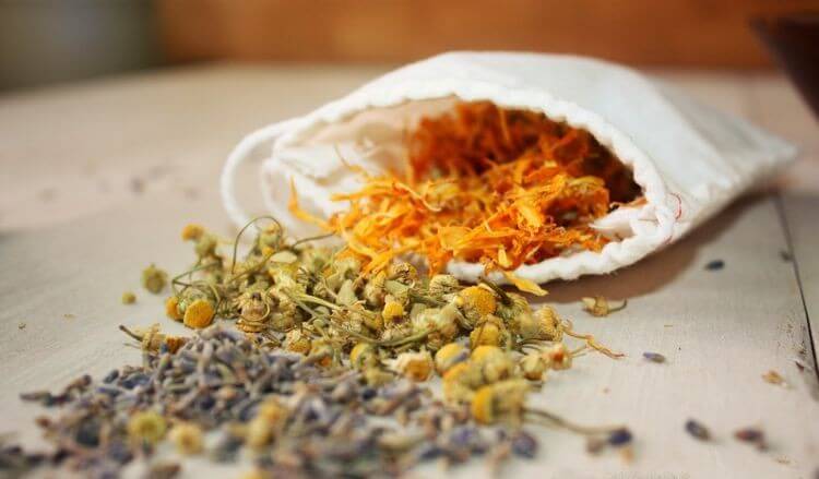 Ванночки с отваром трав