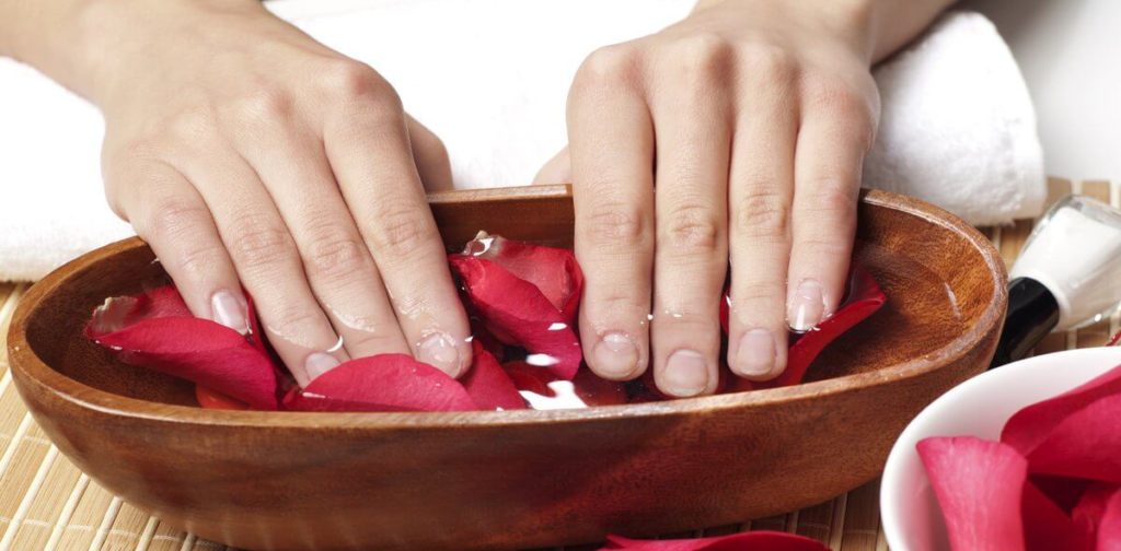 Какие ванночки для ногтей полезны при беременности
