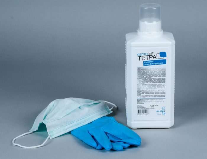 Виды дезинфицирующих средств для маникюрных инструментов