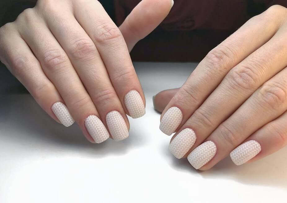 Вязаный рисунок на ногти