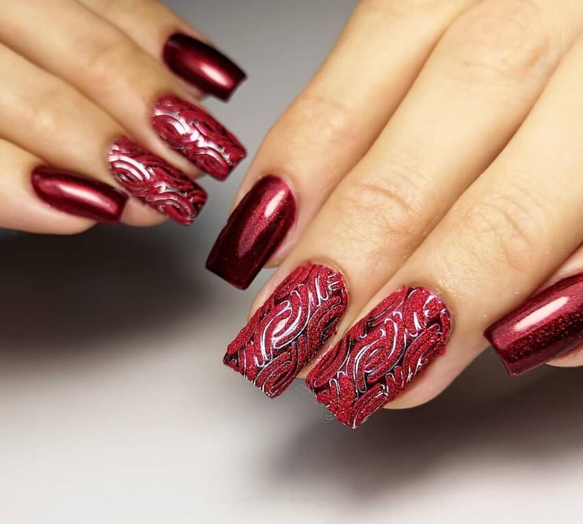 Вязаный маникюр с блестками