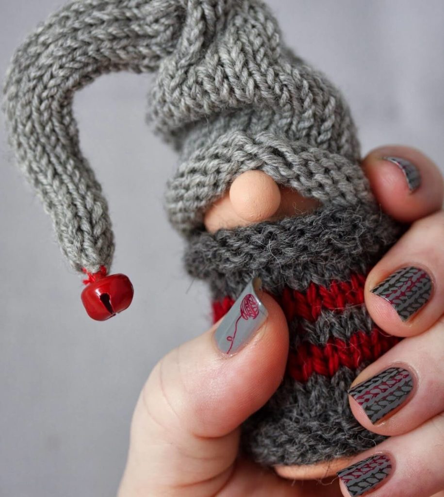 Вязаный стемпинг на ногтях