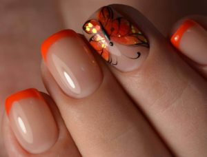 Роспись на коротких ногтях для свадебного маникюра 